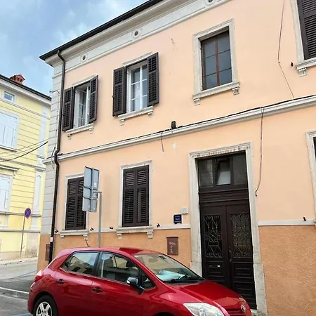 Apartment Center Pula Exterior photo