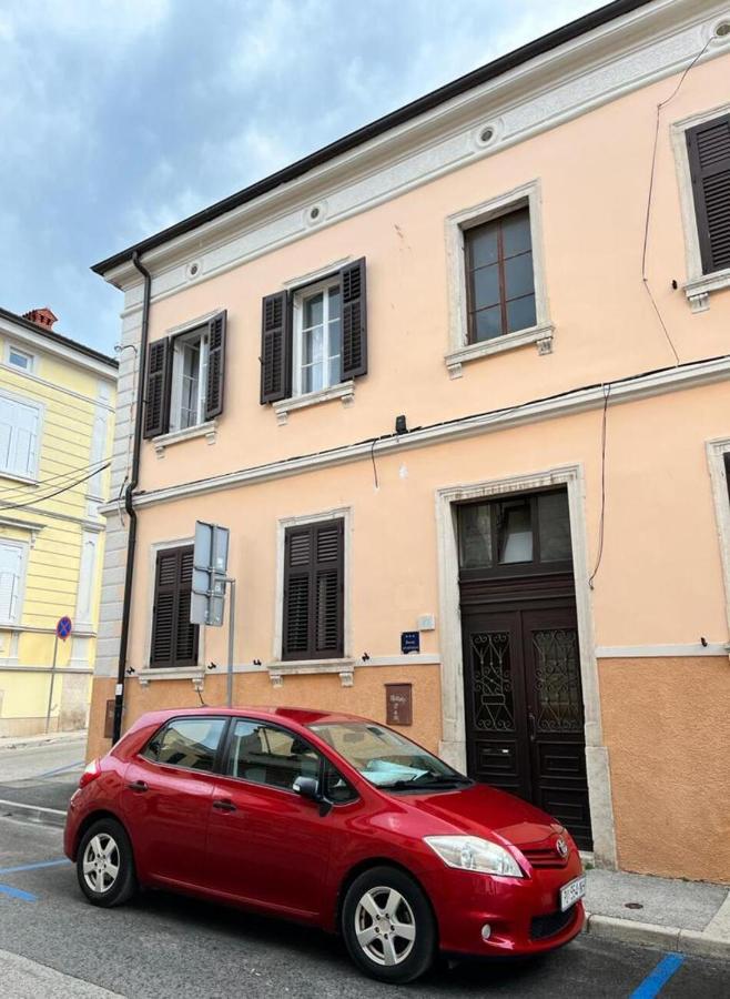 Center Apartment