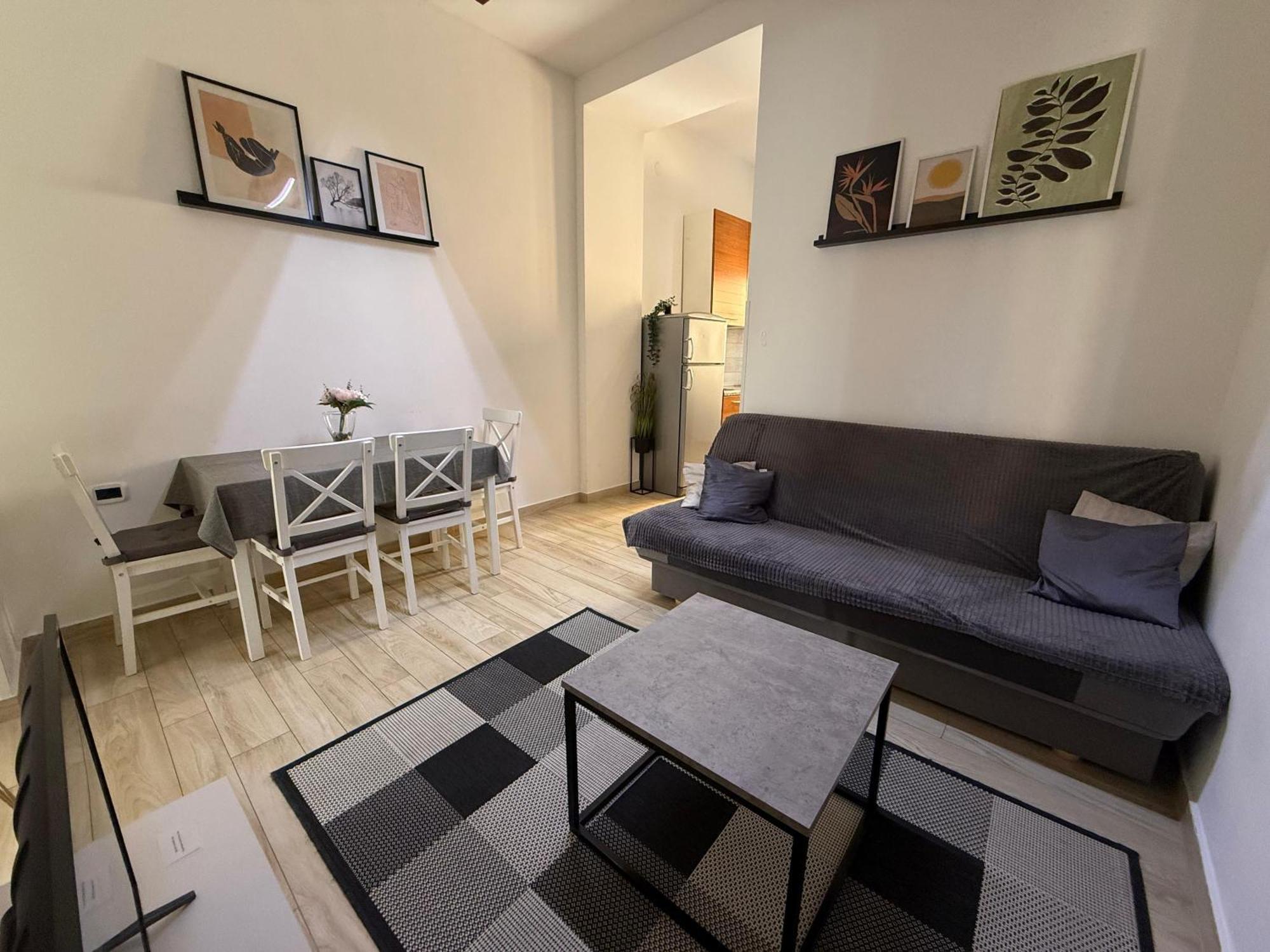 Center Apartment